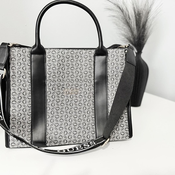 GUESS Monogram Black and Gray Tote - Picture 1 of 1
